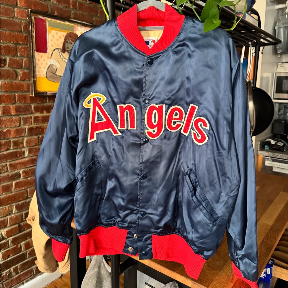 RARE Vintage LA Angels 80’s Satin Bomber Jacket